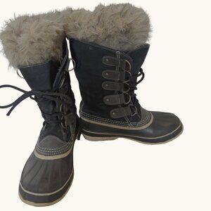 Sorel Joan of Arctic Waterproof Winter Boots | Black | Size 8